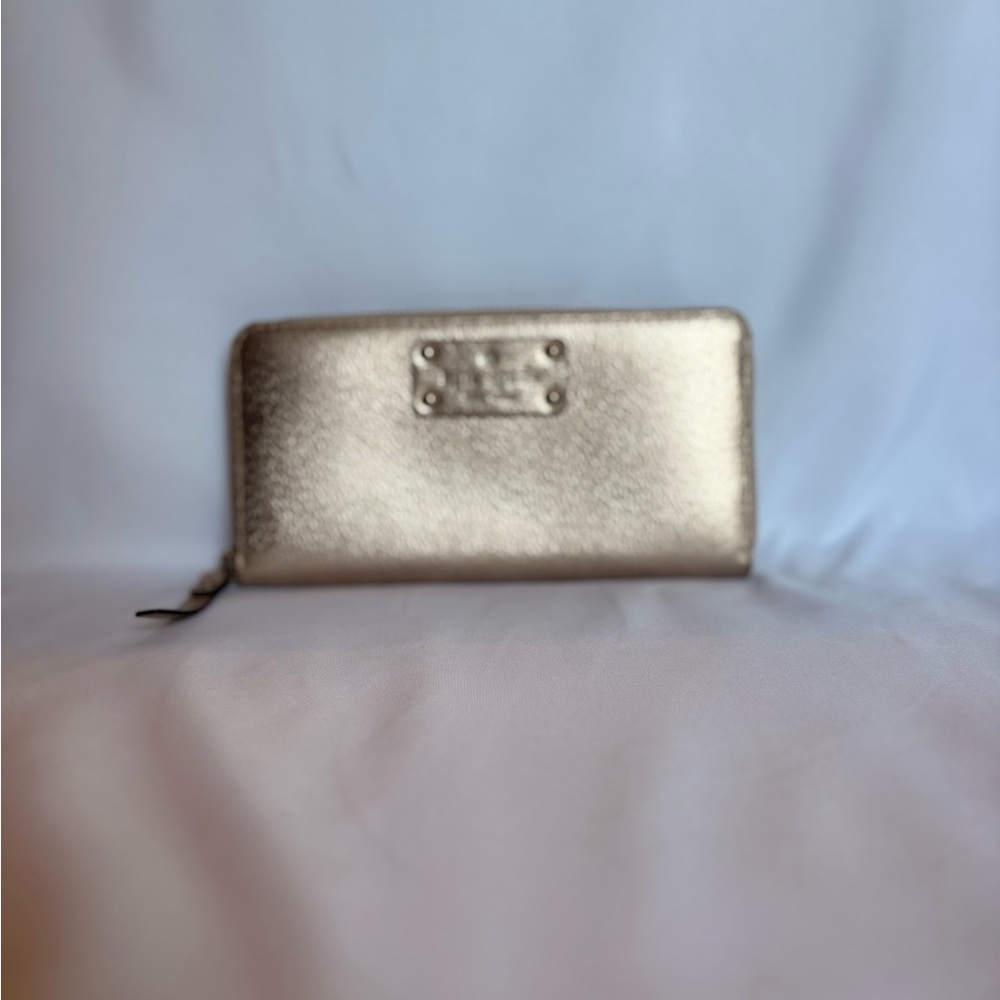 🛑SOLD🛑Kate Spade Metallic Gold Wallet